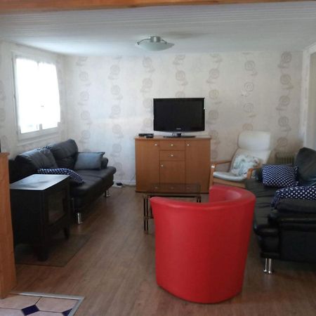 Appartement Daria Premanon Exterior photo