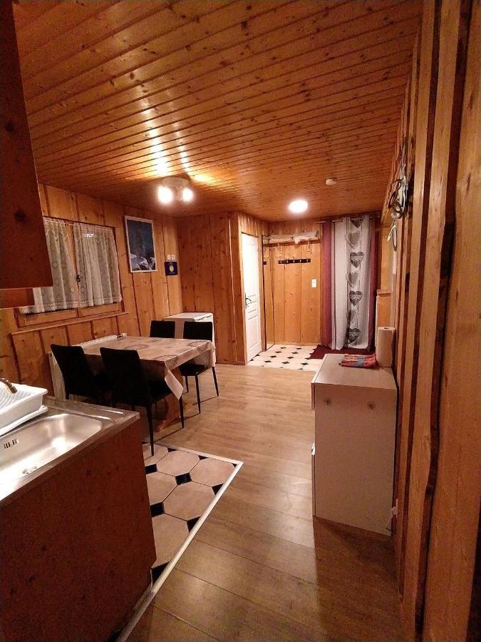 Appartement Daria Premanon Exterior photo